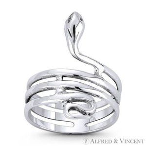 Snake Spirit Animal Serpentine Charm Boho Ring in .925 Sterling Silver - Size 6